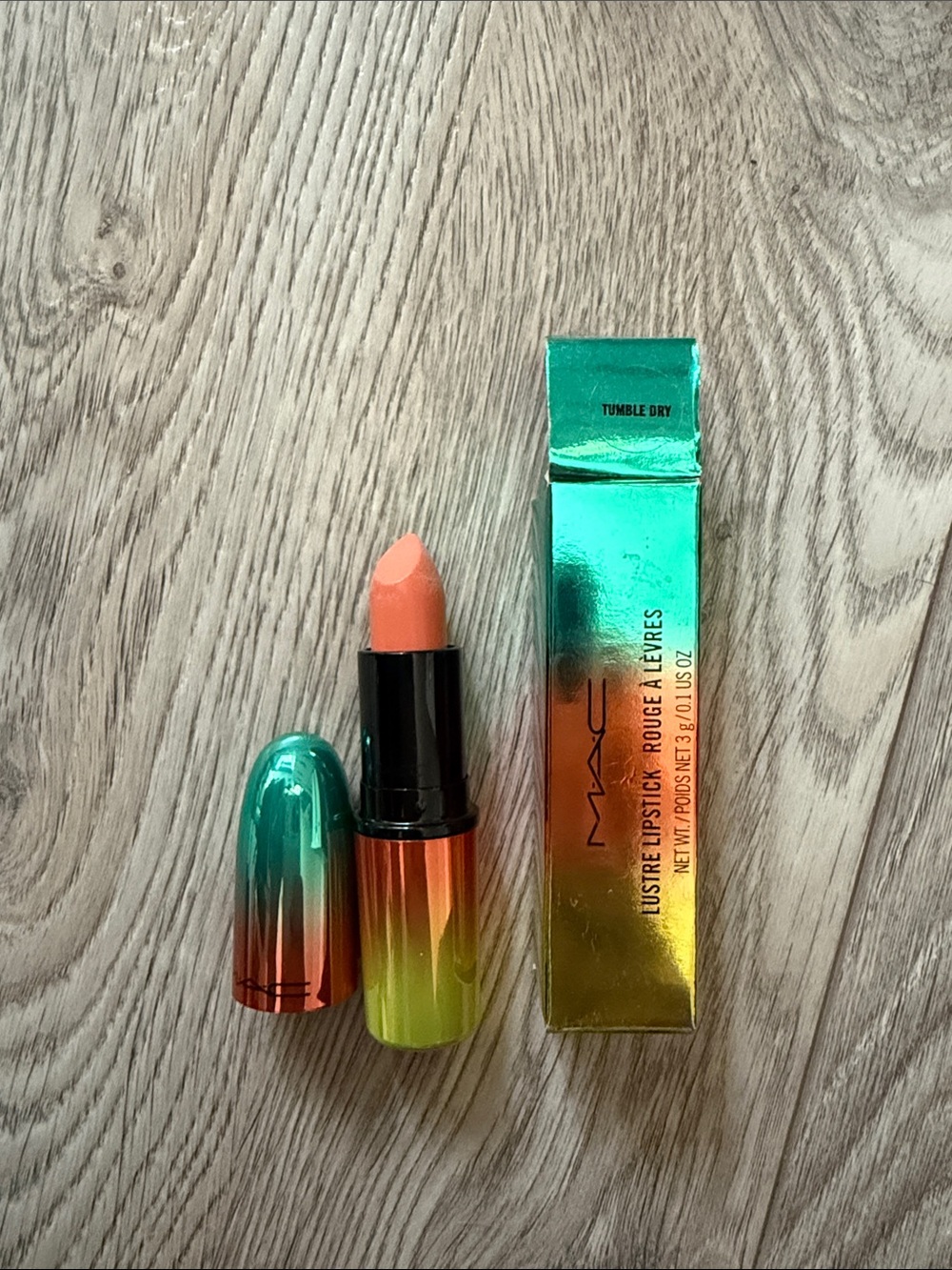 MAC Cosmetics Lustre Lipstick in Peach-Orange Gradient (Tumble Dry)